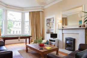 Amazing 4 Bedroom Apartment Just Off The Meadows, Edinburgh